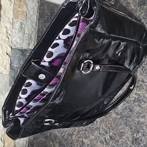 Fashionable Studio C Expandable Laptop Tote Bag